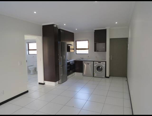 1 BEDROOM APARTMENT FOR SALE IN BARBEQUE DOWNS